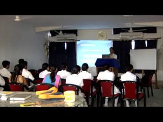vlcsnap-2011-10-23-12h40m49s39